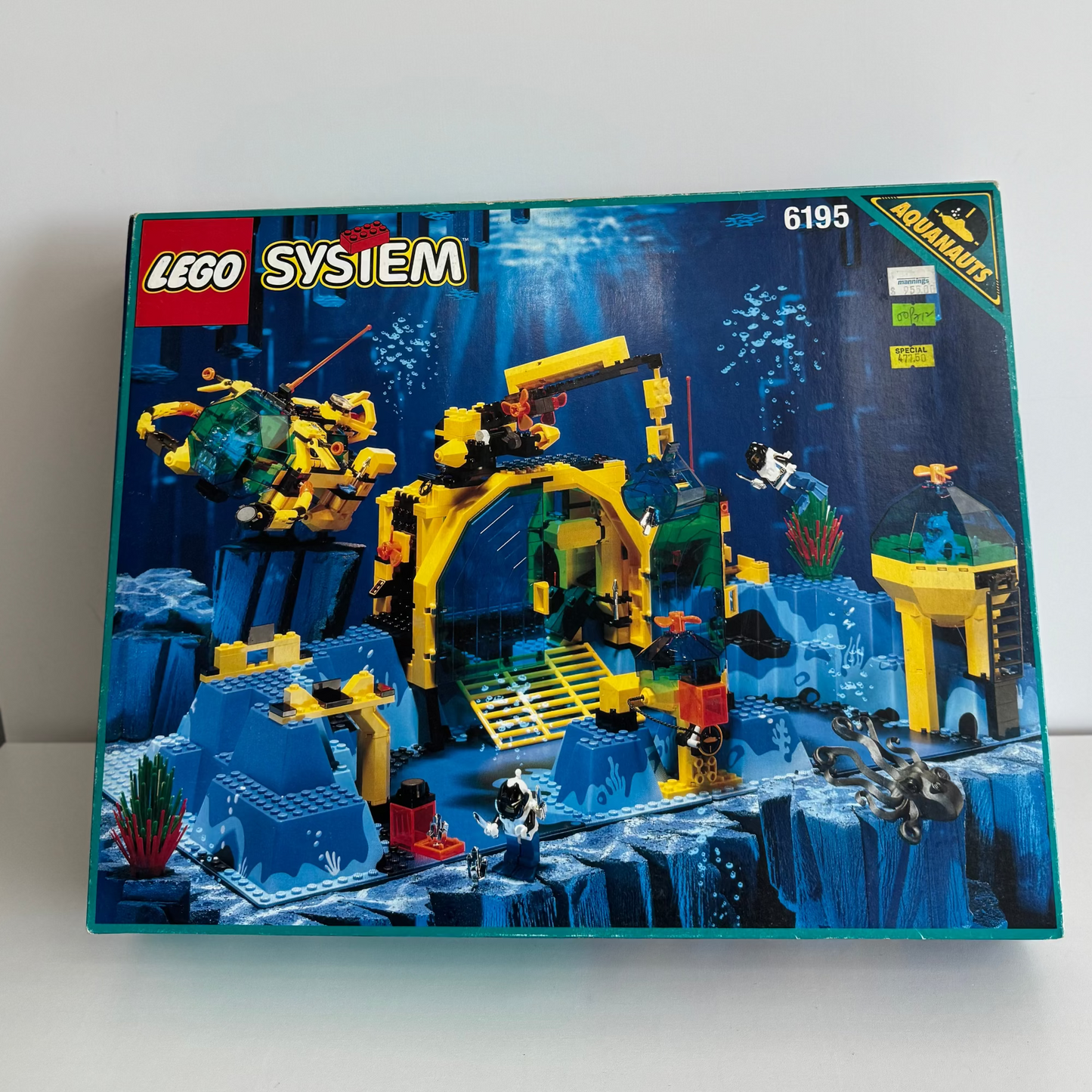 LEGO Aquazone 6195 Neptune Discovery Lab New Sealed, Second-hand But Unused