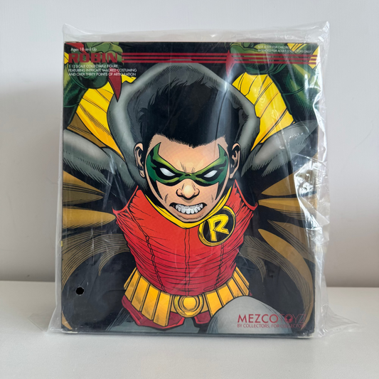 Mezco Batman Robin 1:12 Scale Action Figure Model Toy Collection Gift In Stock 1/12 New Sealed, Second-hand But Unused
