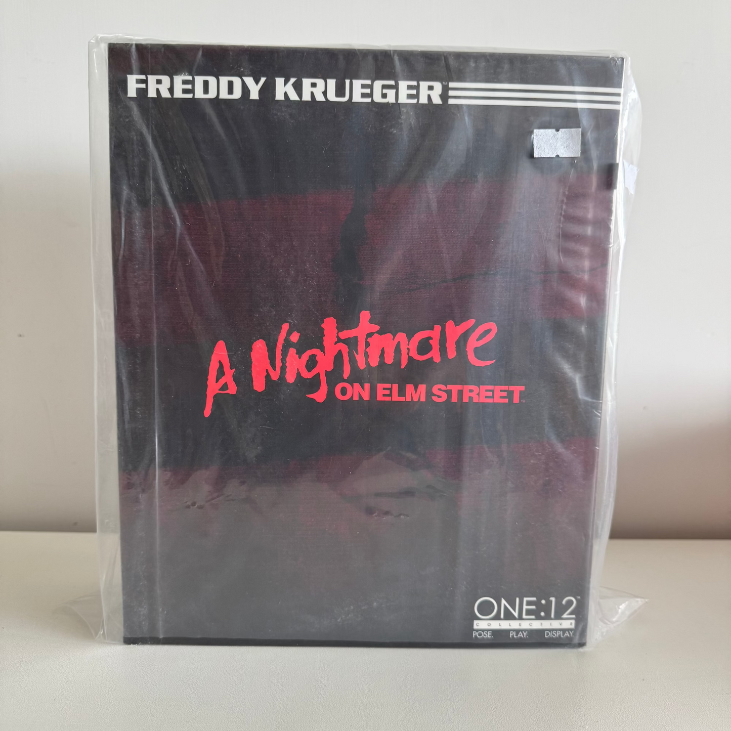 Mezco One:12 Collective FREDDY KRUEGER A Nightmare on Elm Street action figure Second-hand and used