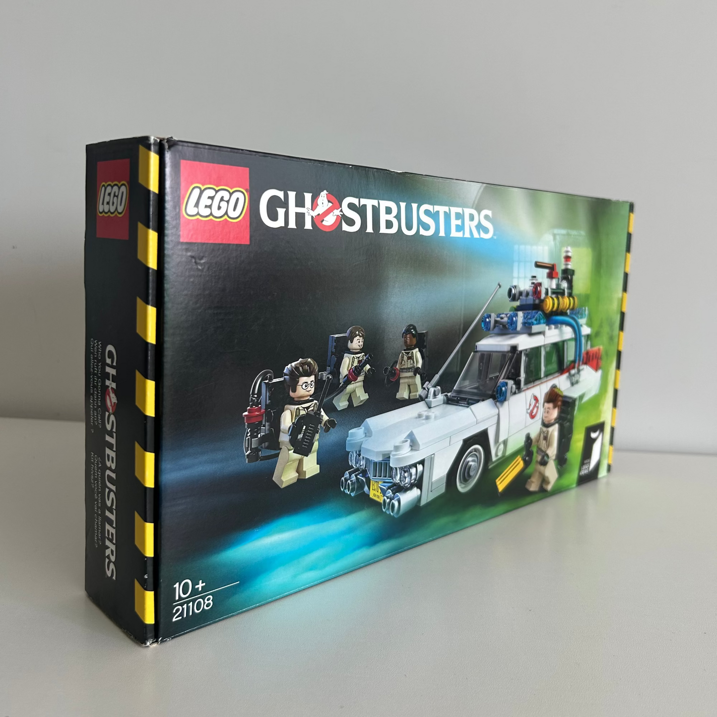 LEGO 21108 Ideas: Ghostbusters Ecto-1 New sealed Second-hand But Unused