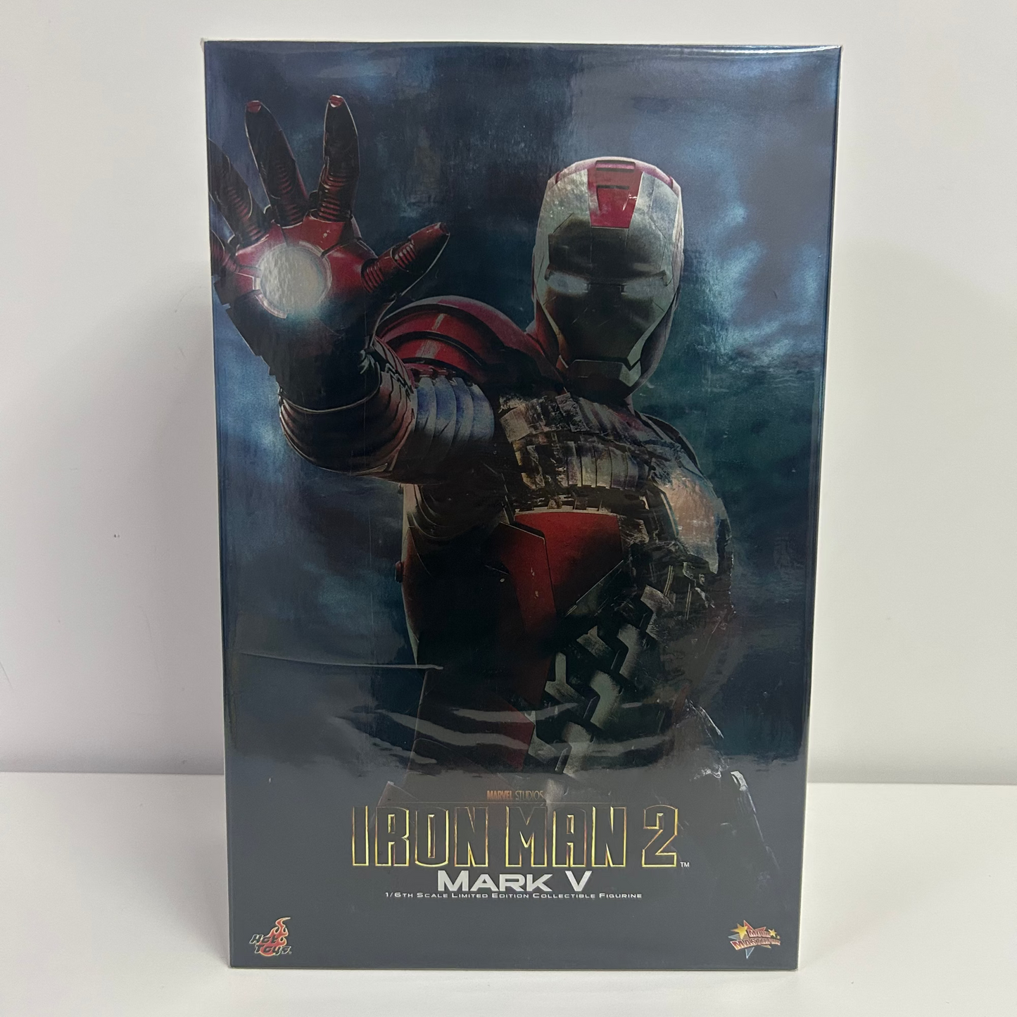Hot Toys MMS145 Iron Man 2 Mark V 5 Tony Stark 12 " 1/6 Action Figure New Sealed, Second-hand But Unused